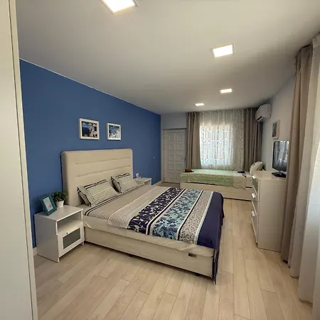 Holiday home Olive Hill *