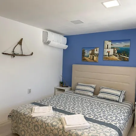 Olive Hill Holiday home *