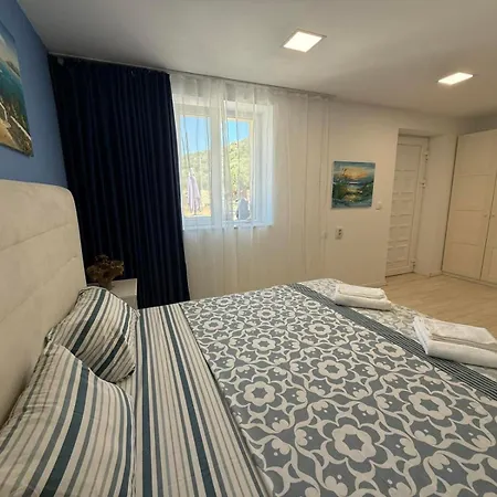 Holiday home Olive Hill *